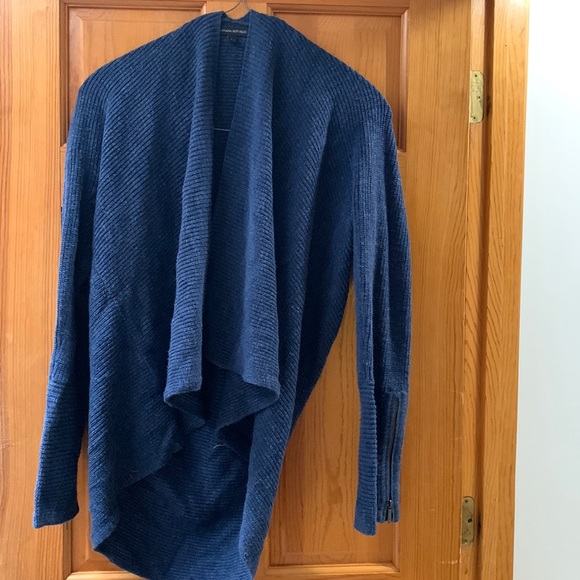 Banana Republic Cardigan - Size L - Picture 1 of 4